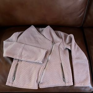 BB Dakota size small jacket